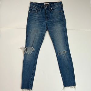 Madewell 9” high rise cropped skinny jean blue denim distressed destroyed sz 27